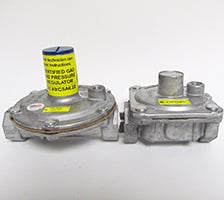 325-3L48-1/2 Maxitrol Certified Gas Pressure Regulator