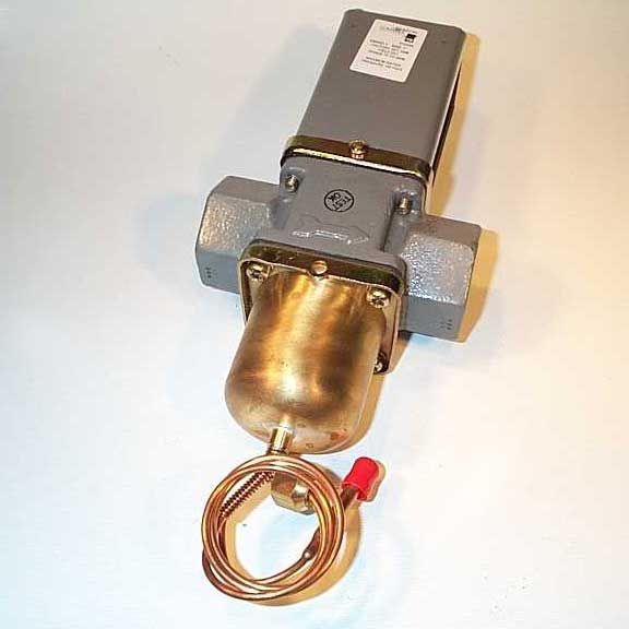 V46AD-1 Johnson Controls 1 inch Pressure-Actuated Water-Regulating Valve