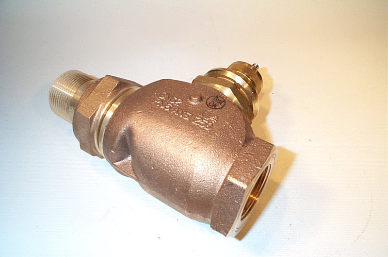 VG7251PT+3008D Johnson Controls Pneumatic Actuator with Brass Trim Globe Valve