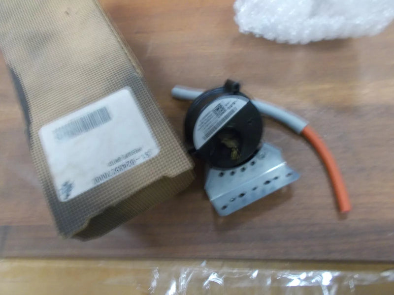 S1-02435270000 Source 1 Air Pressure Switch SPNO -0.45 On Fall
