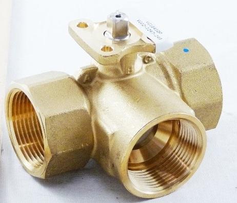 VG1841DP Johnson Controls 1-1/4 inch 3-way ball valve, 18.7 Cv (no switch)