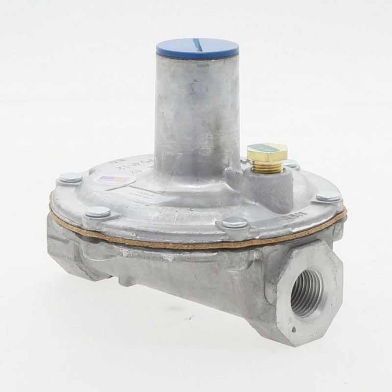325-3-3/8-12A09 Maxitrol 3/8 Gas Regulator (4-12 W.C.)